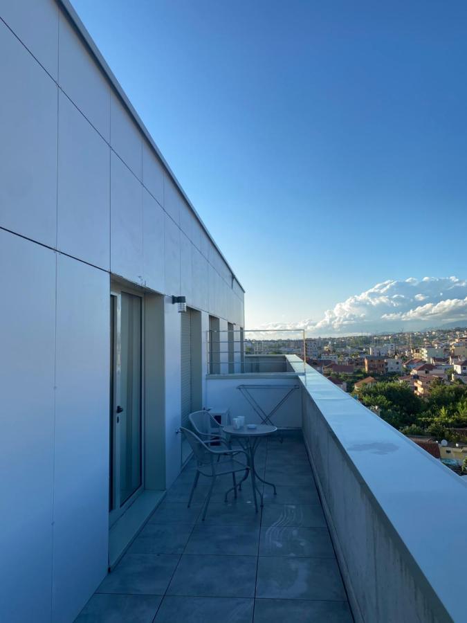 Luxury Rooftop 23 Bed and Breakfast Τίρανα Εξωτερικό φωτογραφία