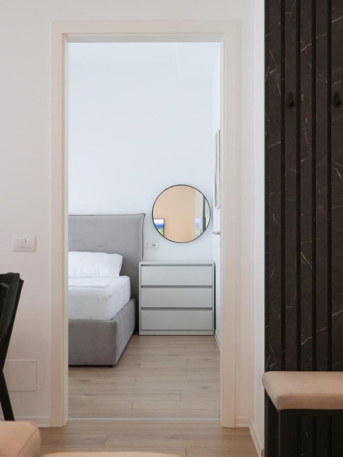 Luxury Rooftop 23 Bed and Breakfast Τίρανα Εξωτερικό φωτογραφία