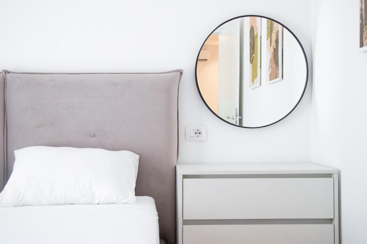 Luxury Rooftop 23 Bed and Breakfast Τίρανα Εξωτερικό φωτογραφία