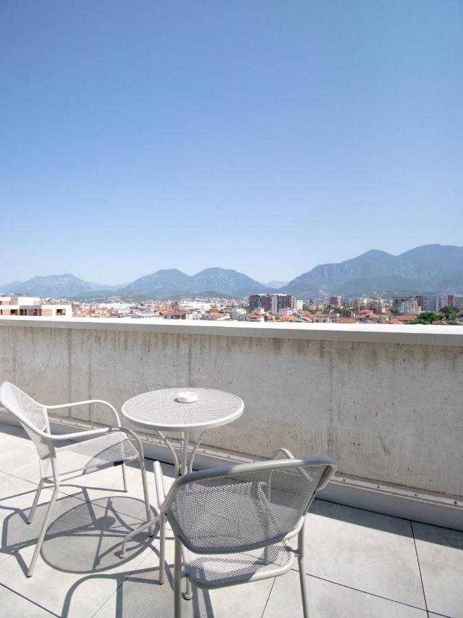 Luxury Rooftop 23 Bed and Breakfast Τίρανα Εξωτερικό φωτογραφία