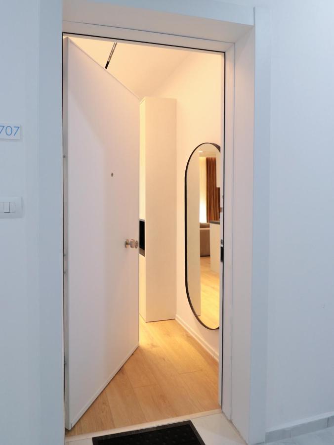 Luxury Rooftop 23 Bed and Breakfast Τίρανα Εξωτερικό φωτογραφία