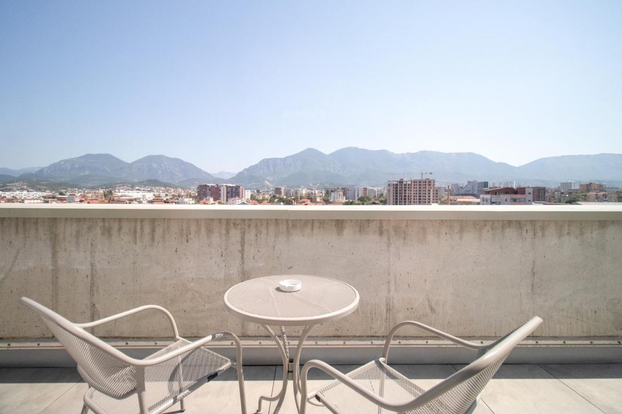 Luxury Rooftop 23 Bed and Breakfast Τίρανα Εξωτερικό φωτογραφία